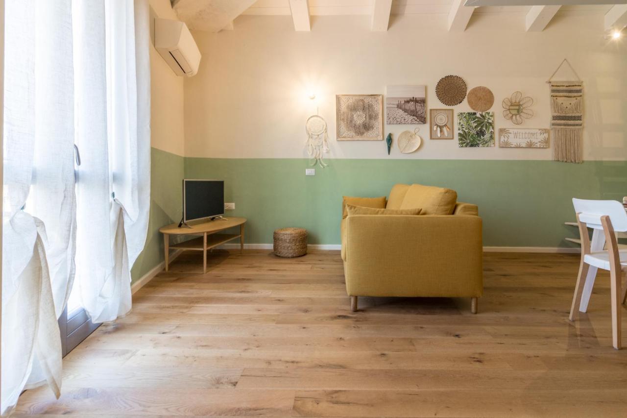 Piccola Petra Sarda Apartment ซานปันตาเลโอ ภายนอก รูปภาพ